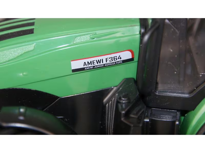 Amewi Traktor mit Düngerstreuer, Grün 1:24, RTR