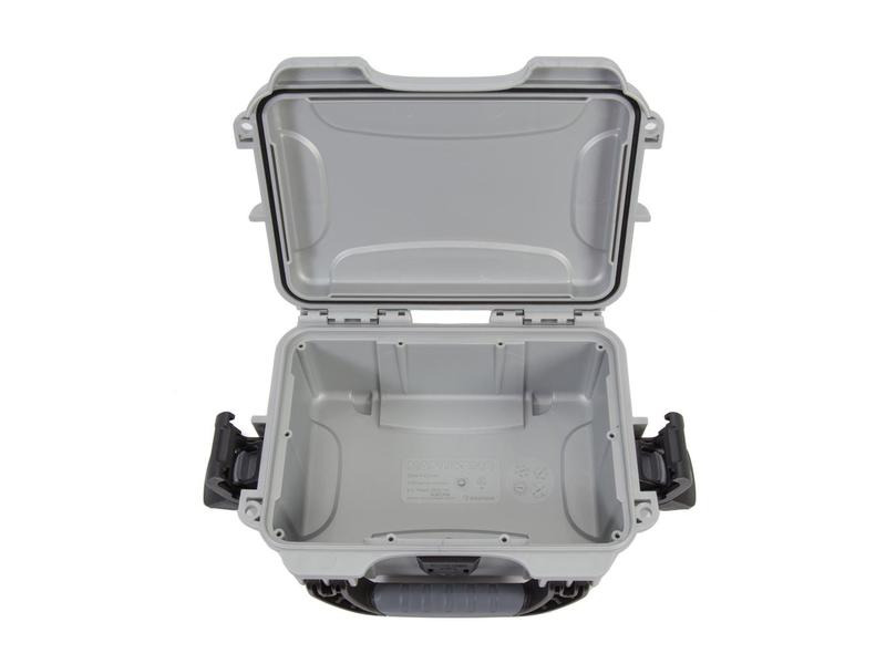Nanuk Koffer 903 Silber - leer
