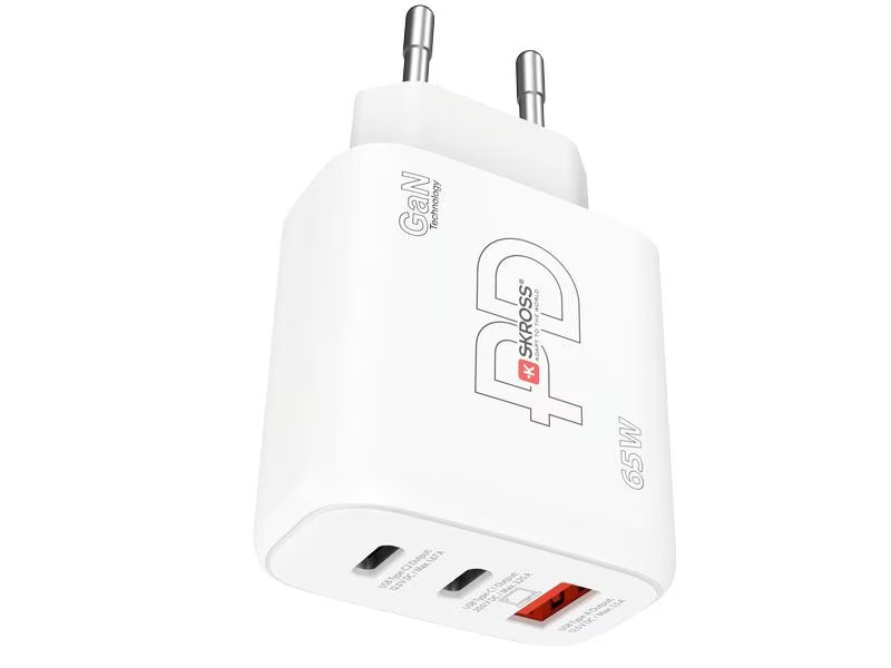 SKROSS USB-Wandladegerät GaN EU, 2x USB-C, 1x USB-A, 65 W, Weiss