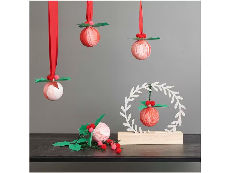 Rico Design Papp-Figur Kranz 27.5 cm