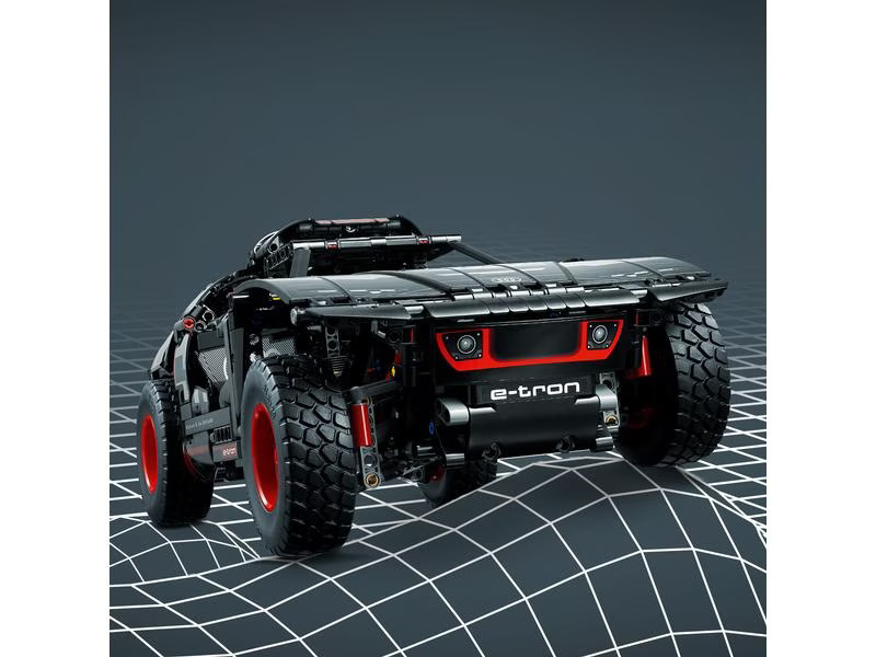 LEGO® Technic Audi RS Q e-tron 42160