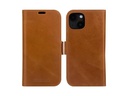 dbramante1928 Book Cover Lynge iPhone 15 Plus Braun