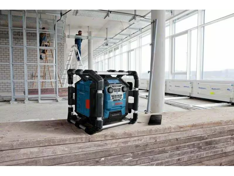 Bosch Professional Baustellenradio GPB 18 V-5 SC Schwarz