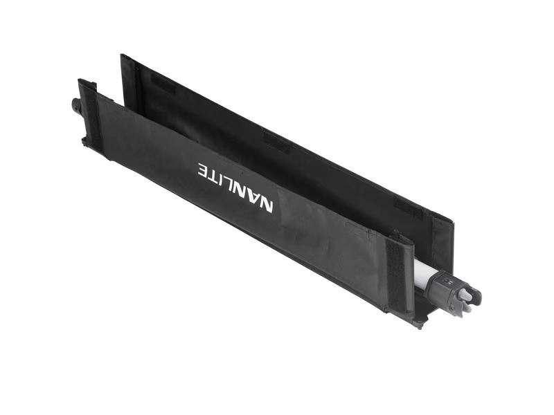 Nanlite Barndoor mit Richtgitter BD-PTII15C+EC