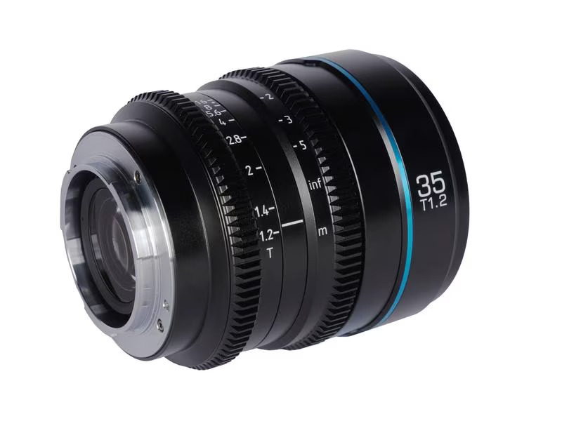 Sirui Festbrennweite Nightwalker 35 mm T1.2 S35 – Canon RF