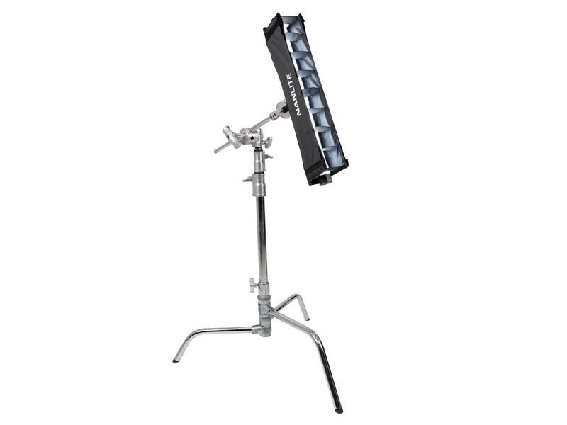 Nanlite BD-PTII15X+EC Barndoor mit Richtgitter