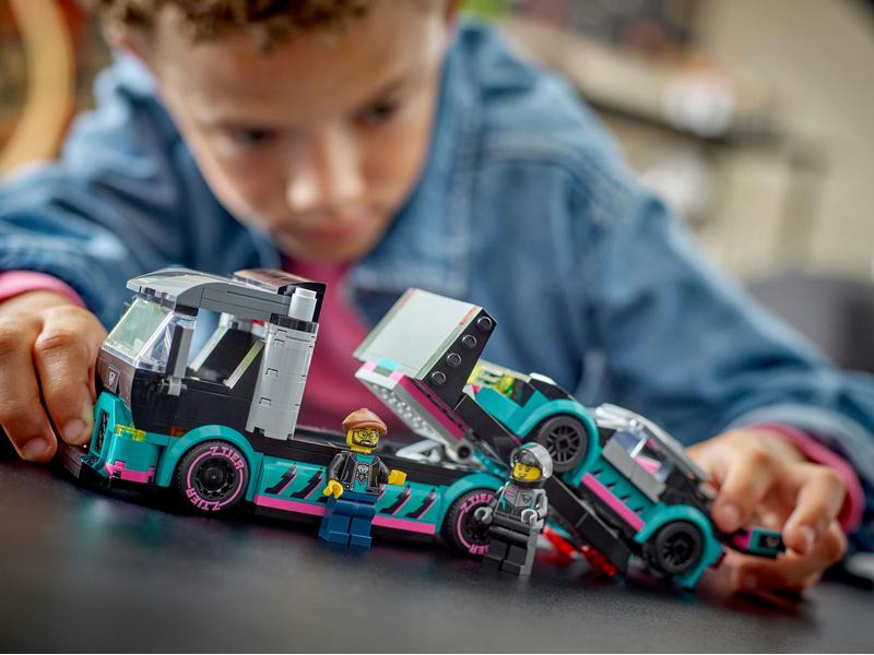 LEGO® City Autotransporter mit Rennwagen 60406