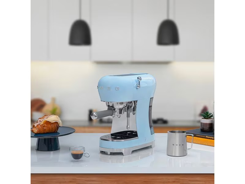 SMEG Siebträgermaschine 50's Style ECF02PBEU Blau