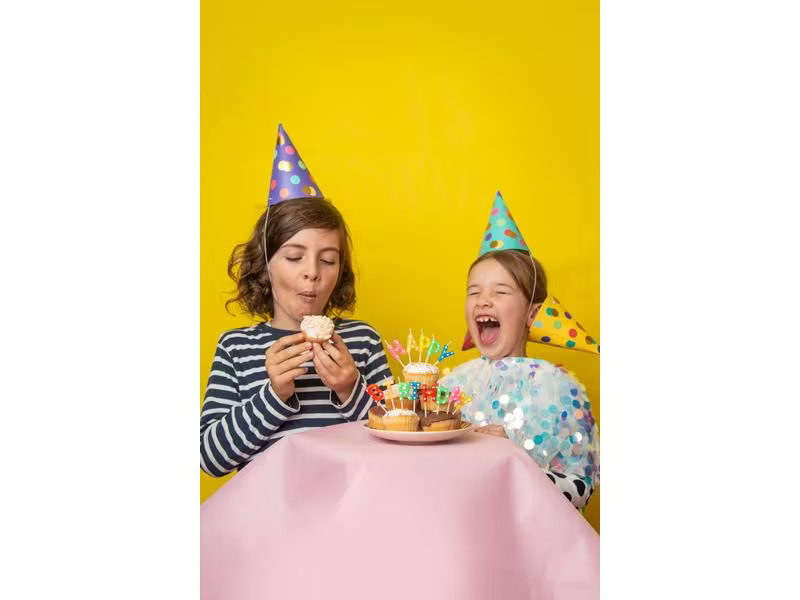 Partydeco Kerze Happy Birthday 2.5 cm, Mehrfarbig
