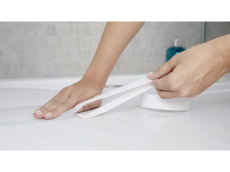 tesa Anti-Rutschband Bad &amp; Dusche, 5 m x 25 mm