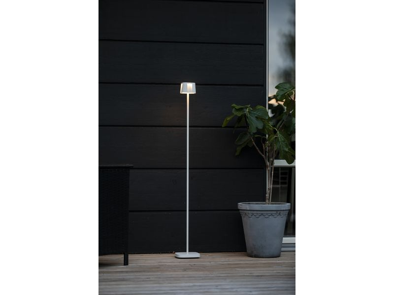 Konstsmide Stehleuchte Nice USB, 2700 / 3000 K, 3 W, Weiss