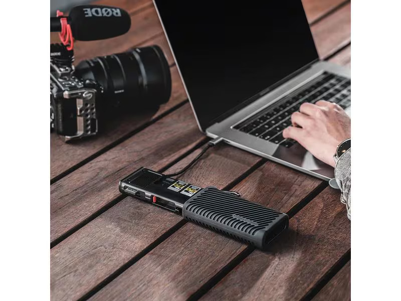 PGYTECH High-speed Card Reader Case CreateMate Typ B - Schwarz