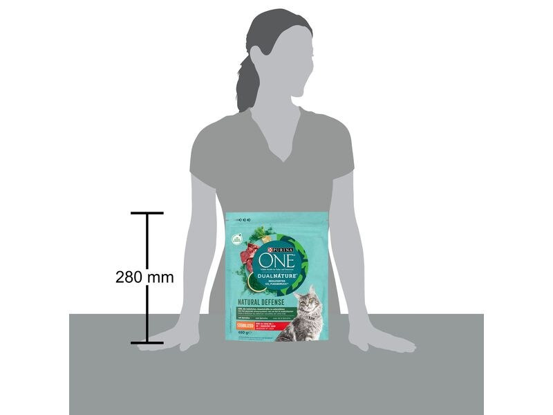 Purina ONE Trockenfutter Dual Nature Sterilised Rind &amp; Spirulina, 650 g