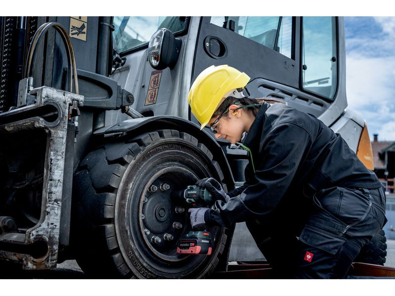 Metabo Akku-Schlagschrauber SSW 18 LTX 800 BL, Solo