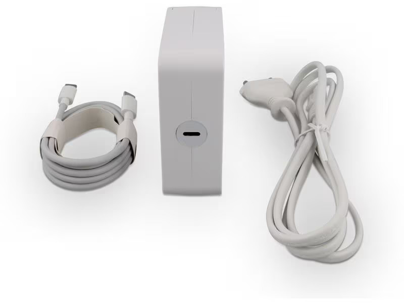 LMP USB-C GaN Power Adapter 70W