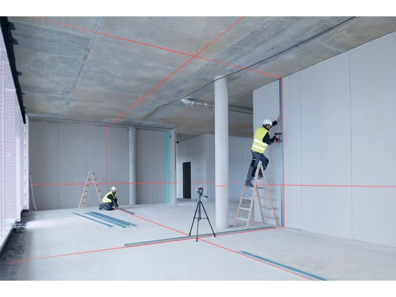 Bosch Professional Linienlaser mit Baustativ BT 150, GLL 3-80 C, 30 m
