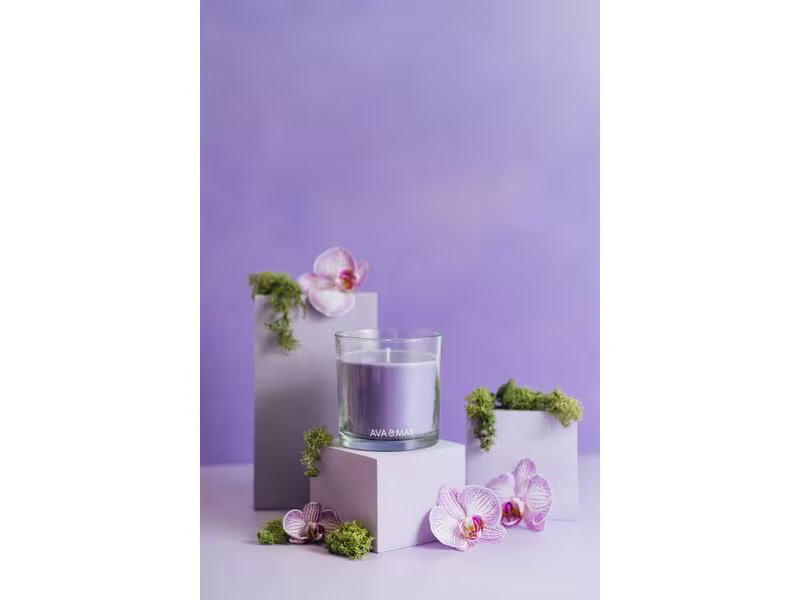 AVA &amp; MAY Duftkerze Orchid 325 g