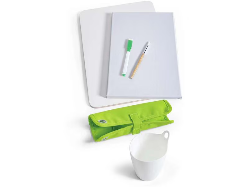 Hape Tragbare Bambus-Tafel