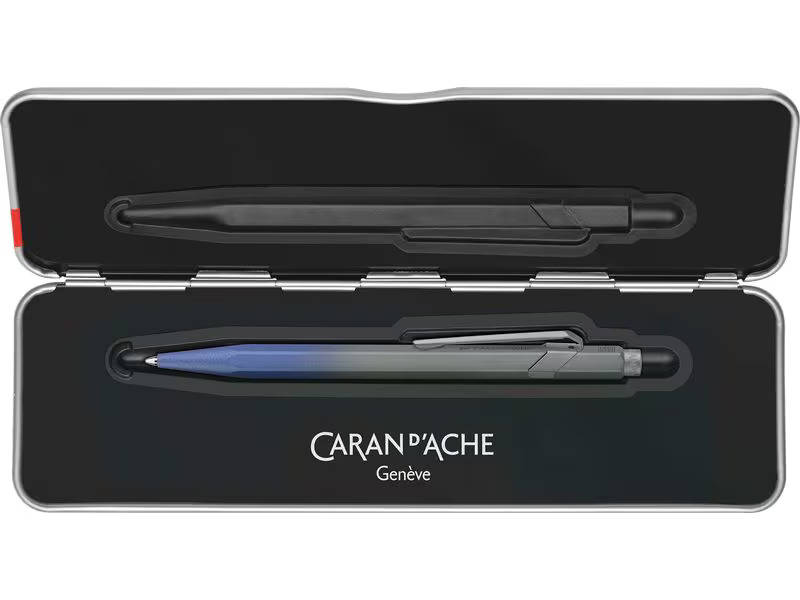 Caran d'Ache Kugelschreiber 849 Claim your Style 5, 1 mm, Sturmblau