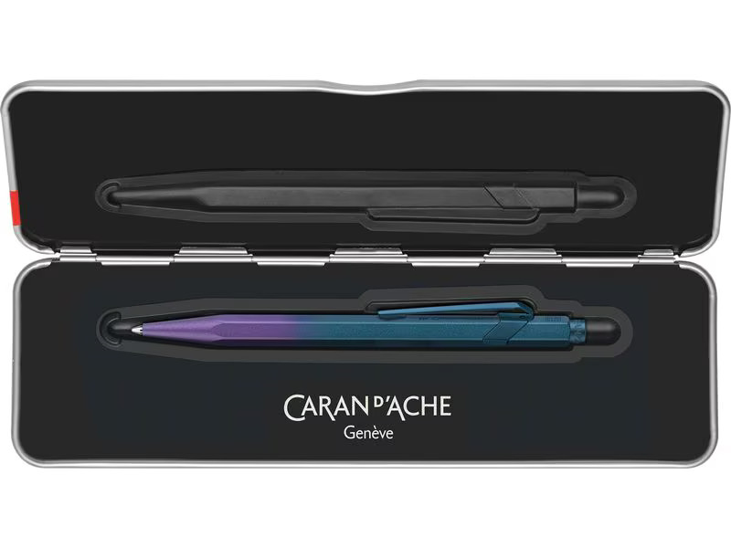 Caran d'Ache Kugelschreiber 849 Claim your Style 5, 1 mm, Seeviolett