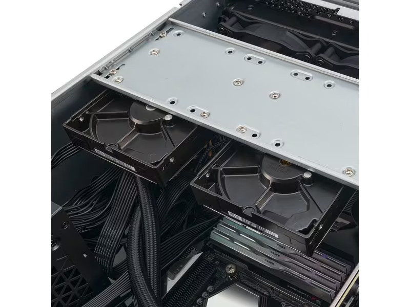 SilverStone Gehäuse RM44