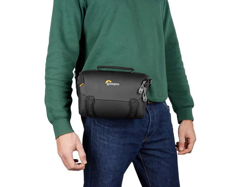 Lowepro Kamera-Tasche Adventura SH 140 III (GRL) Schwarz