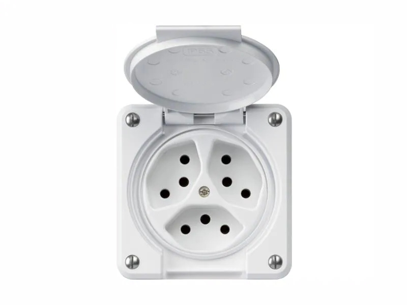 Hager NUP-Steckdosen robusto 3xT13 mit Klappdeckel