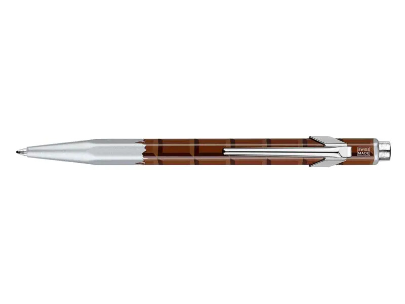 Caran d'Ache Kugelschreiber Totally Swiss Schokolade M, mit Etui