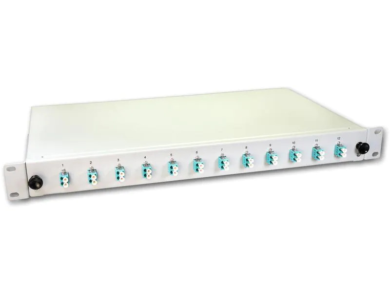 Lightwin Spleissbox 24 Fasern, 12x DLC MM, 50/125µm OM3 Pigtail