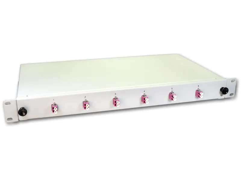 Lightwin Spleissbox 12 Fasern, 6x DLC MM, 50/125µm OM4 Pigtail