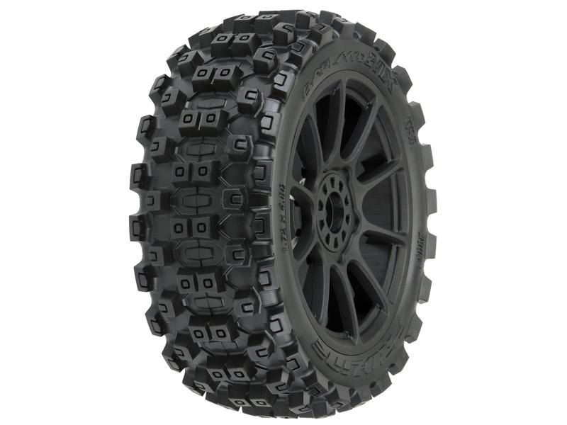 Proline Kompletträder Badlands MX M2 1:8, 2 Stück