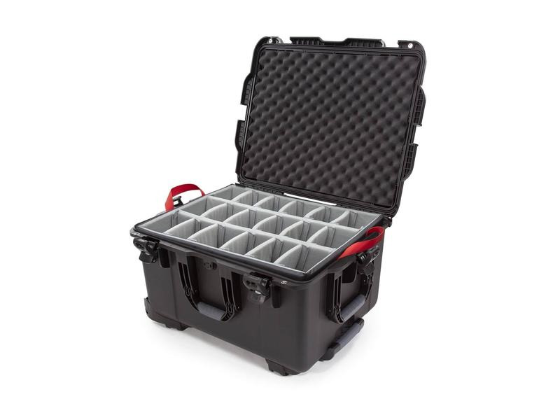 Nanuk Kunststoffkoffer 960 - mit Trennwand Schwarz