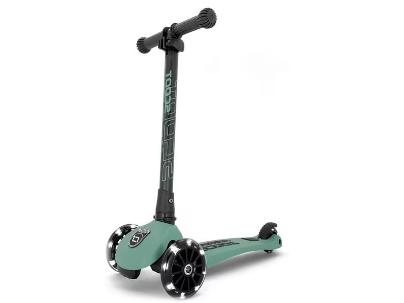 Scoot and Ride Scooter Highwaykick 3 LED, Forest