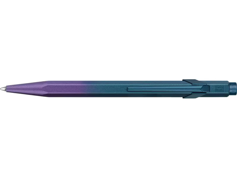 Caran d'Ache Kugelschreiber 849 Claim your Style 5, 1 mm, Seeviolett