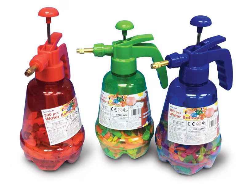 Totally Wasserbombenfüller mit 300 Wasserbomben assortiert