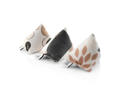 [90227473 1353180] CanadianCat Baldrian-Spielzeug Mini-Pyramiden, 3er Set, Beige