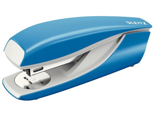 [90251631 1392352] Leitz Heftgerät 5502 30 Blatt, Hellblau